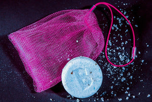 Fettiges Haar? 3 Sofort-Tipps 3 Shampoo Bars