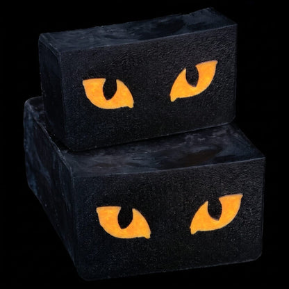 Blumenmaedchen PFLANZLICHE SEIFE Cat Yellow Eyes