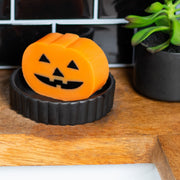 Blumenmaedchen PFLANZLICHE SEIFE Halloween Kürbis
