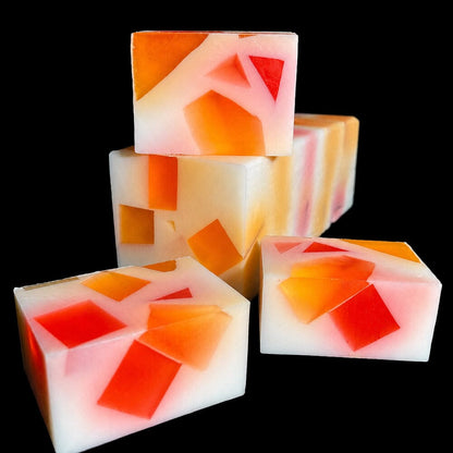 Blumenmaedchen PFLANZLICHE SEIFE Orangenmilch