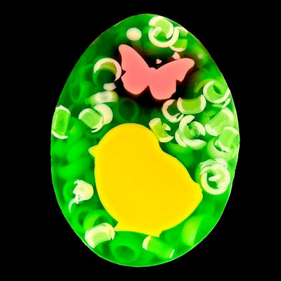 Blumenmaedchen PFLANZLICHE SEIFE green Easter Egg