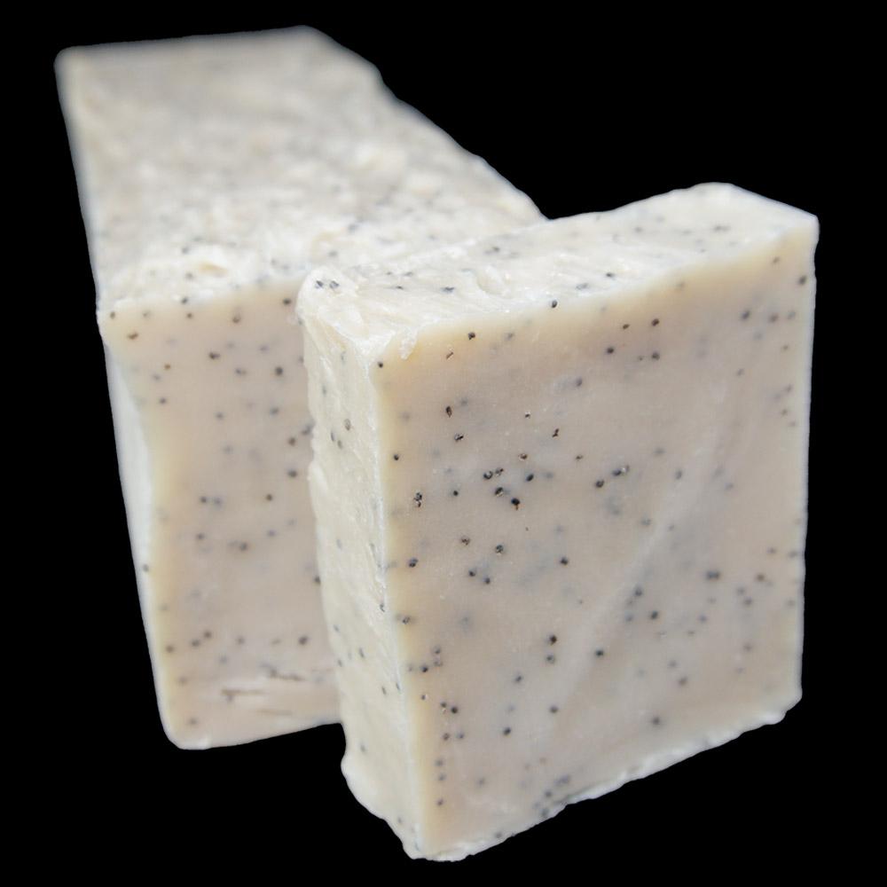 Blumenmaedchen NATURSEIFE KALTGERÜHRT SCHAFMILCH PEELING MIT MOON